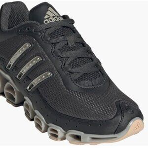 NWT Adidas megaride originals women dark gray and Silver Athletic Shoes size 9